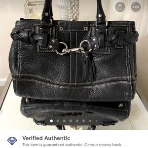 🔥Coach🔥Black an White Pebble Leather Scatchel